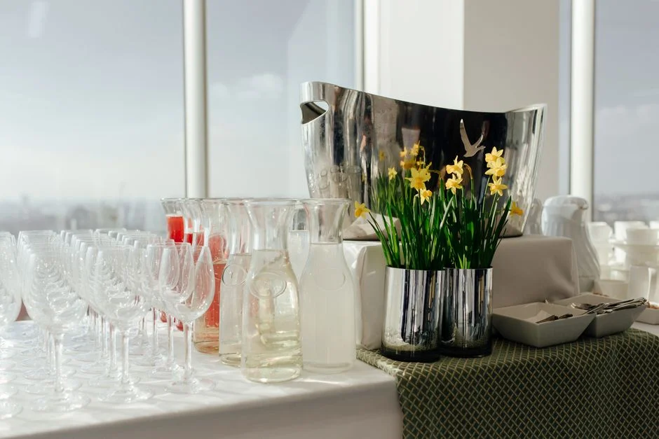 glassware-serving product image